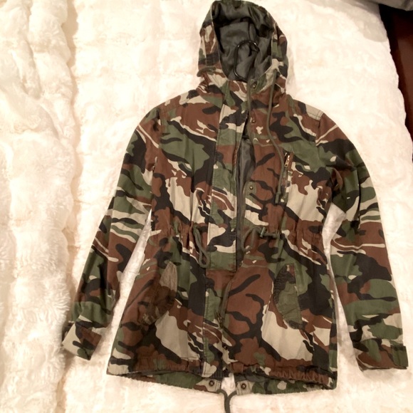Camo rain Jacket - Picture 1 of 1